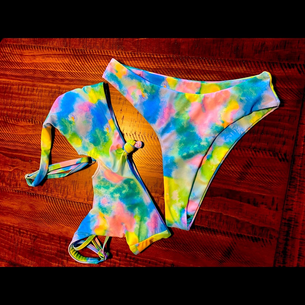 Bikini